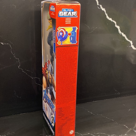 Thor Marvel Avengers toy Titan Hero Series Hasbro NWT - Picture 6 of 6